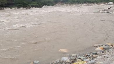Photo of कुछ जगहों पर नदियों का जलस्तर खतरे के पास पहुंचा, बैराज- जलाशय के जल स्तर की हो रही है निगरानी