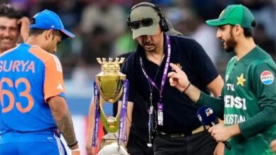 Photo of T20 World Cup 2026: पाकिस्तानी PM शाहबाज शरीफ भारत के खिलाफ मैच नहीं खेलने पर अड़े